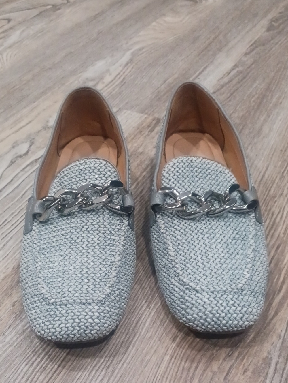 Donald Pliner Women's Bethany Metallic Silver Chain-Accent Slip-on Loafers - Picture 4 of 12